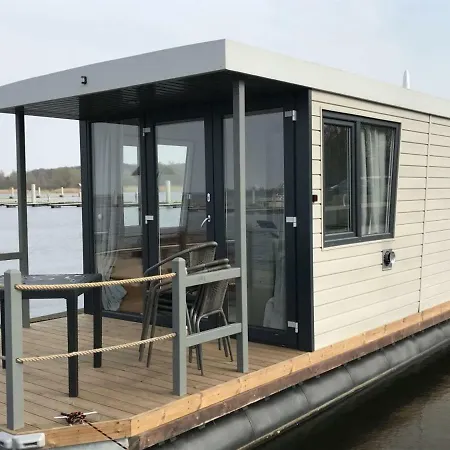 Houseboat Rotan Rieth Komfortowe Domy Na Wodzie *
